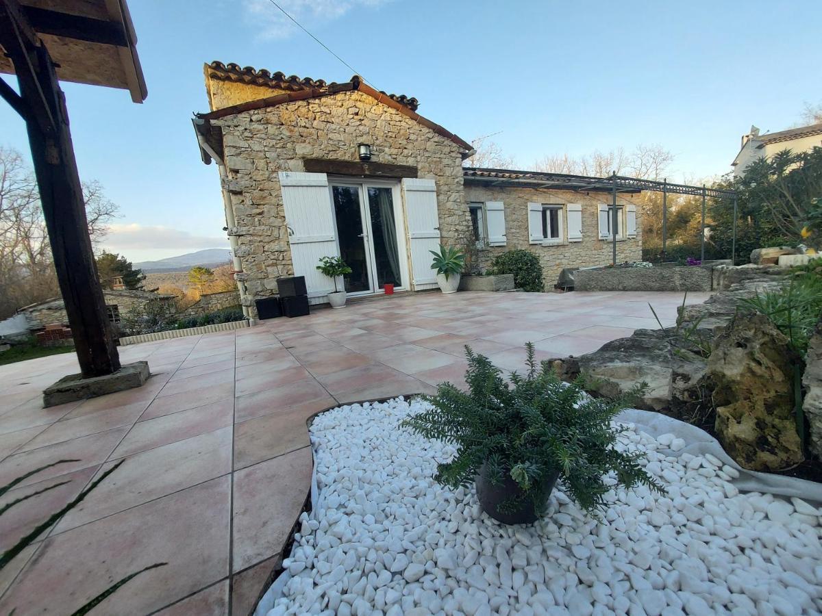 Les Pierres De Cezaire Hotell Saint-Cézaire-sur-Siagne Exteriör bild
