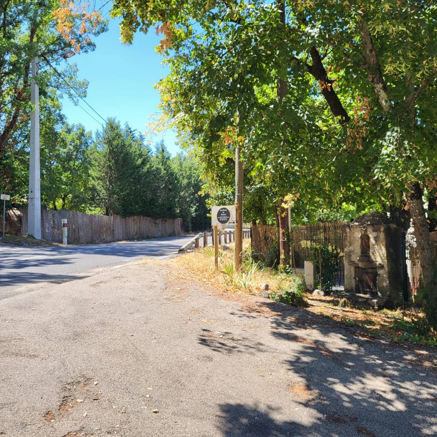 Les Pierres De Cezaire Hotell Saint-Cézaire-sur-Siagne Exteriör bild